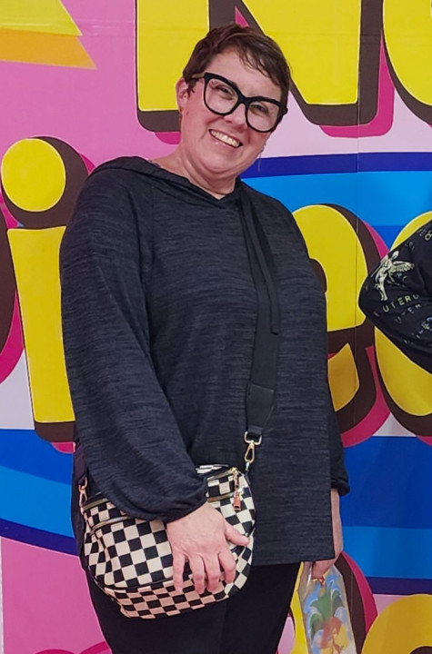 Ounamei Checkered Crossbody Bum Bag for Women Large Capacity Belt Bag for Moms & Everyday Travel