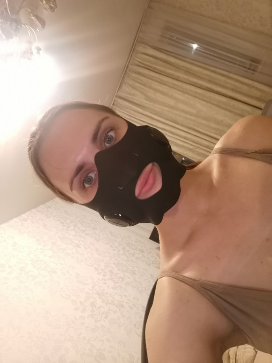VILIFTI High-Performance EMS Mask