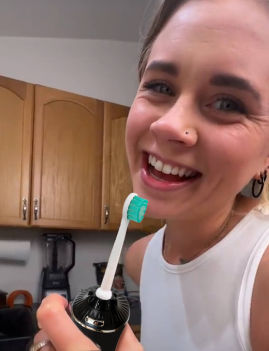 PUURSMILE WATER FLOSSER - 50% OFF VALENTINE'S DAY SALE + 3 FREE GIFTS (WORTH $120)